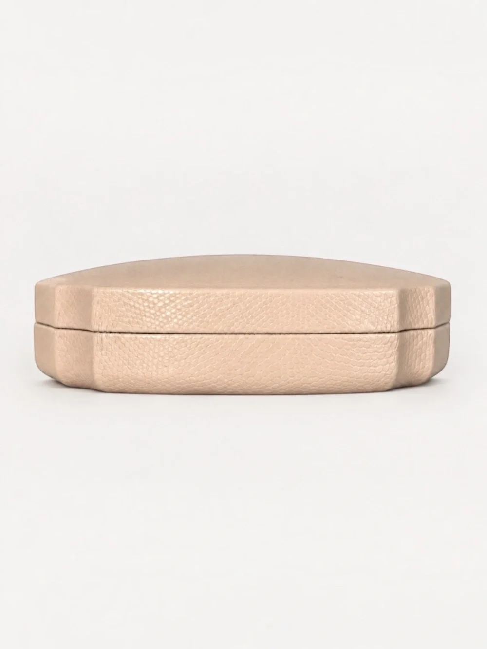 Gucci Beauty Blush Beige Scalloped Vanity Case Jewelry Keepsake Presentation Box